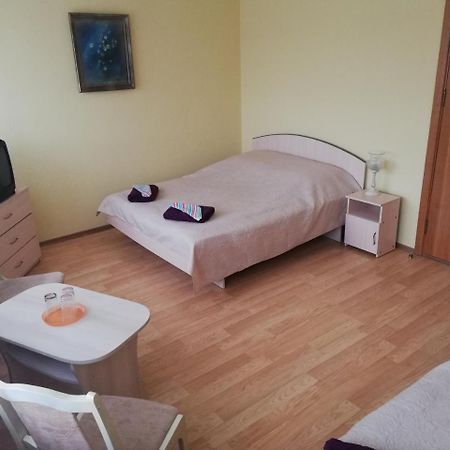 Rooms For Rent On Vokzal Брест Экстерьер фото